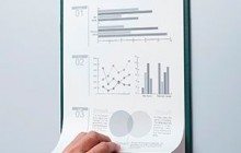キングジム　マグネットの力で書類をめくったまま固定できる「マグフラップ」
